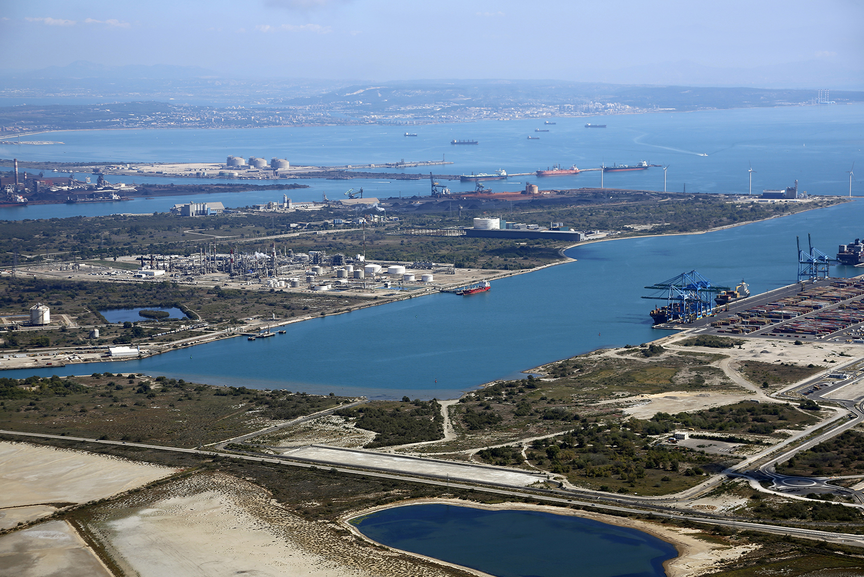 Zone industrialo-portuaire de Fos-sur-Mer